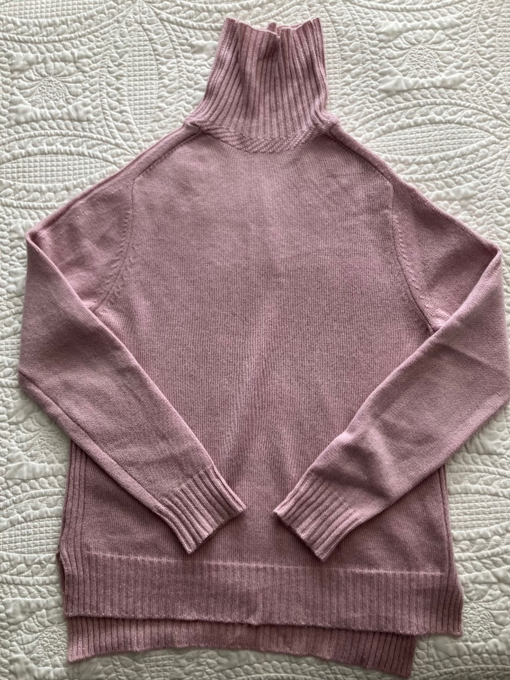 Gentle Herd Pink Turtleneck Cashmere Sweater Size Large